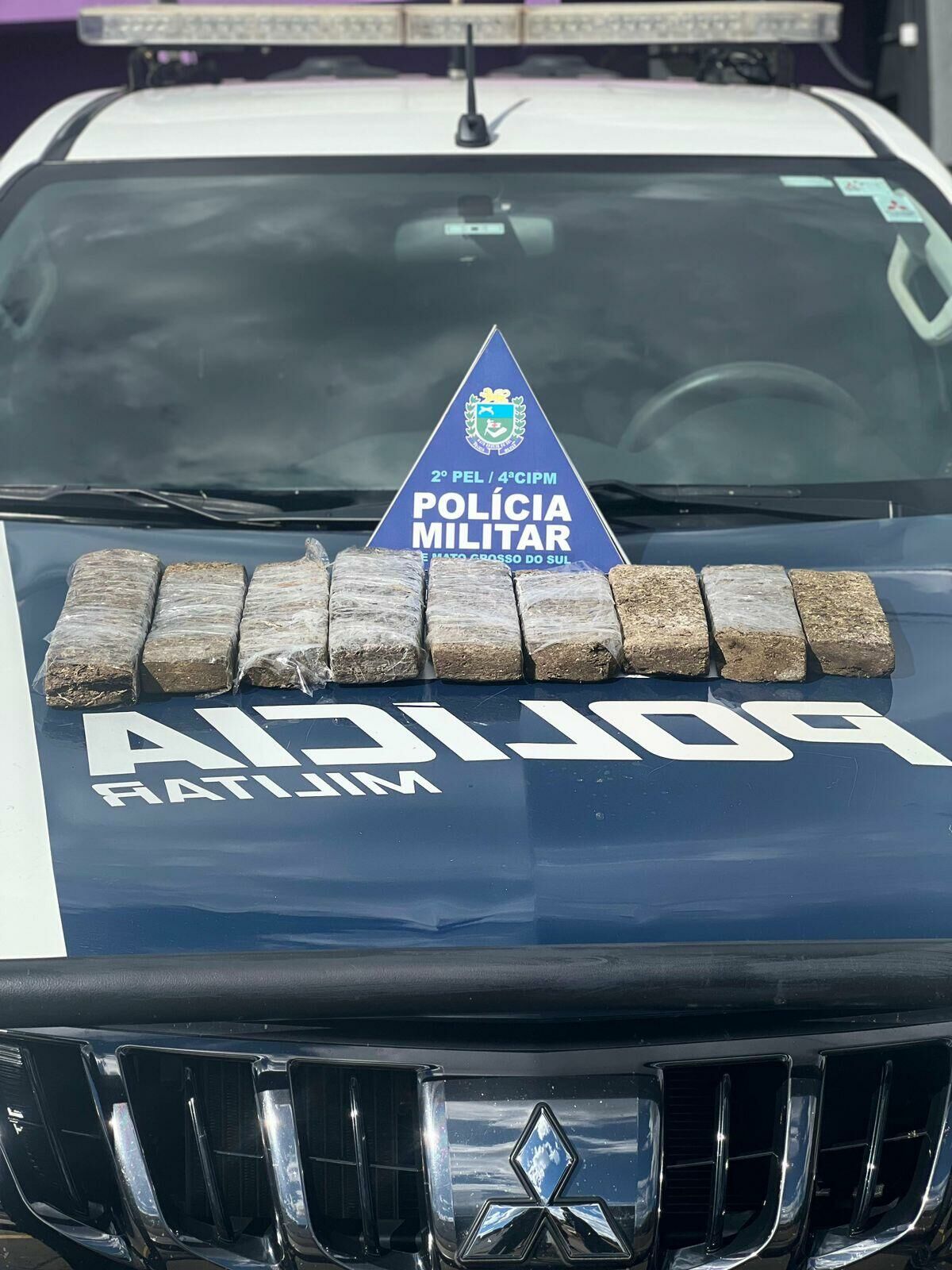 Imagem de compartilhamento para o artigo Polícia desmonta esquema de 'guarda-roupa' e apreende mais de 7 kg de drogas em Costa Rica da MS Todo dia